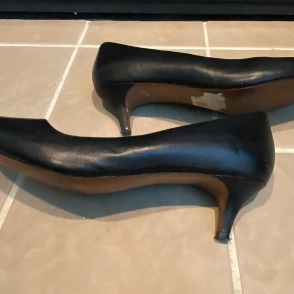 Cole Haan black heels - Picture 3 of 4